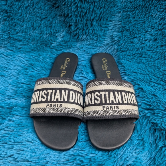 Dior Black and Cream Sandals - Picture 2 of 4